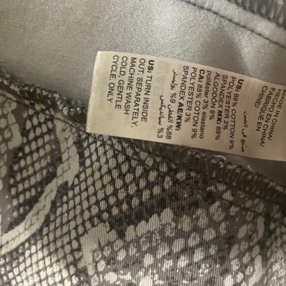 White House Black Market Sz 6 - Picture 5 of 5